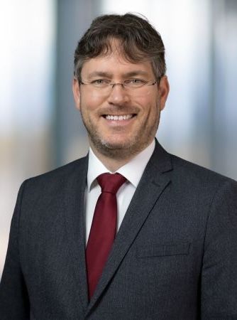 Portrait Vorstandsvorsitzender Prof. Dr. Dusch